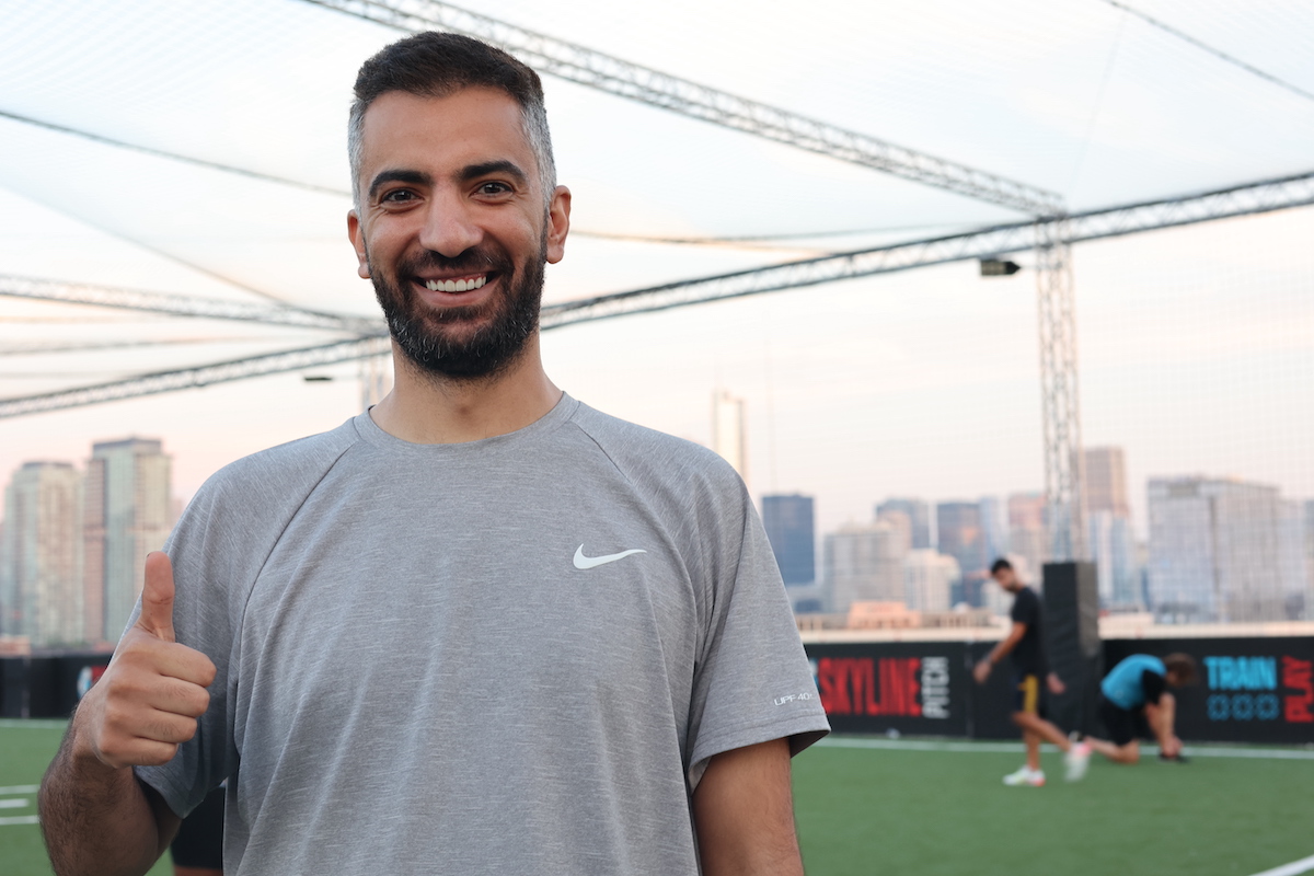 Ahmad, here is your photo - sorry took so long, and I made you traffic my website from social media