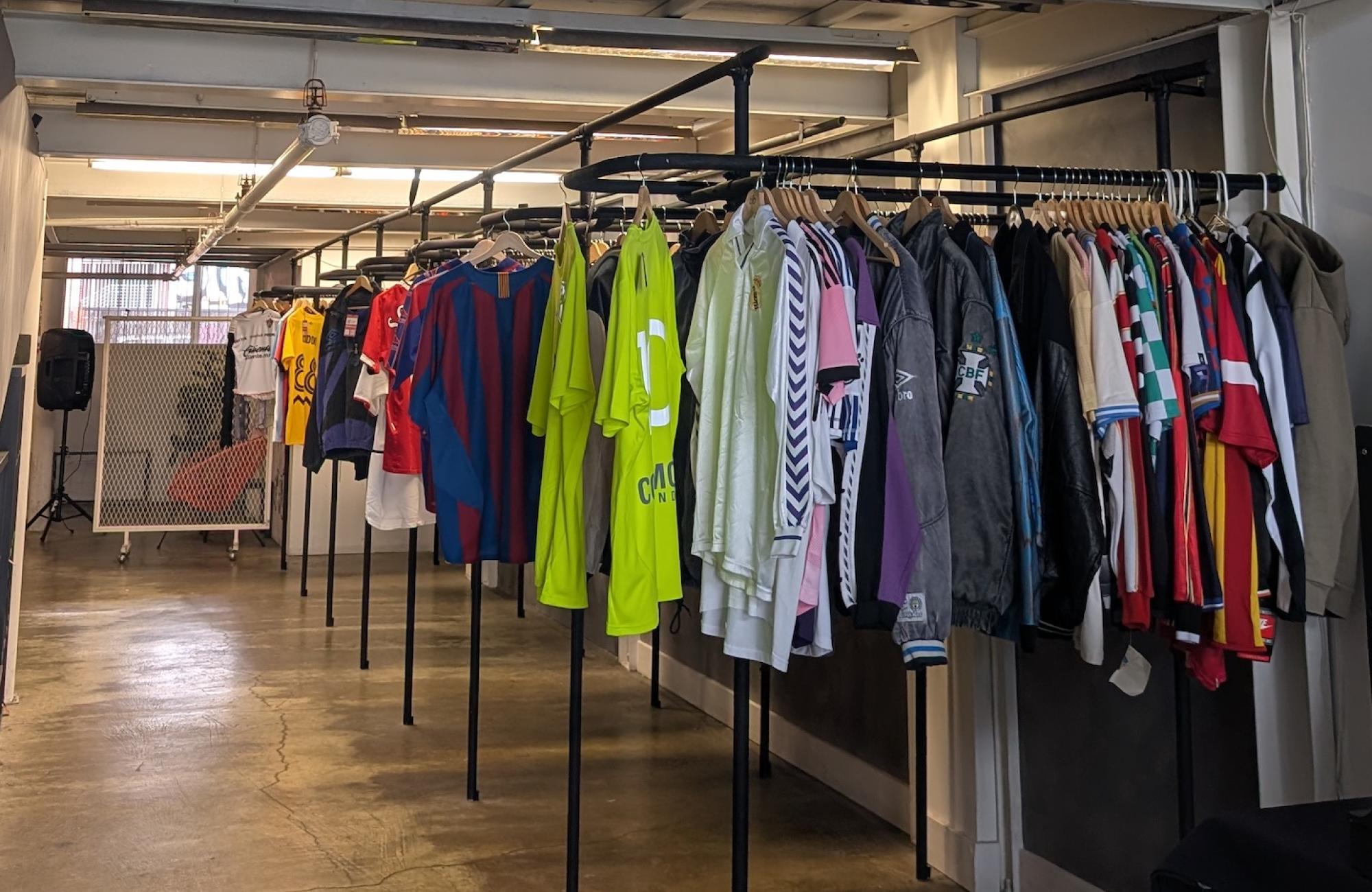 Los Angeles: Football Boutique