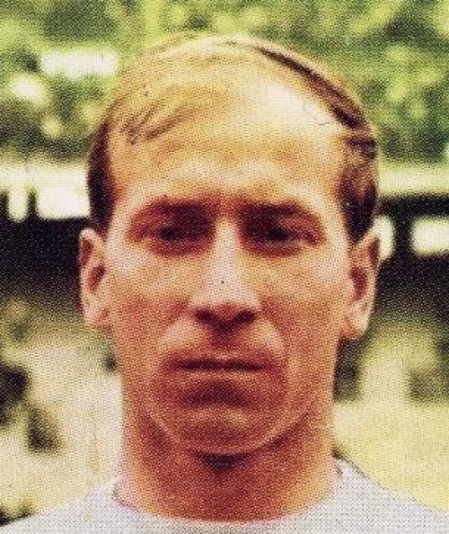 Bobby Charlton - Legend 